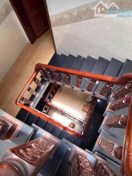 Nhà Bán 3.5 tầng Đẹp Mới Lung Linh Mặt Tiền Hoa Lư. Dt 80m2 giá 6tỷ xxx - 4