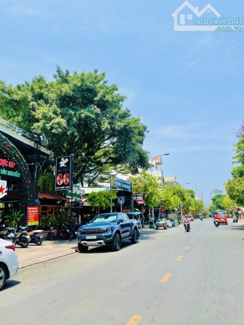 HẺM 1/ ĐỘC LẬP, KHU VIP NGAY TÂN SƠN NHÌ ➖ 150M2 NỞ HẬU➖ HẺM TRÃI NHỰA 8M THÔNG - 4
