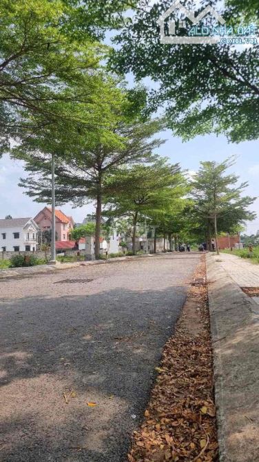 Cần bán 5 lô đất liền kề , gần bến xe Củ Chi, giá rẻ nhất khu vực - 4