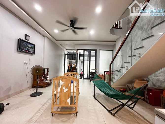 KHU VIP VEN SÔNG - 4 TẦNG - PHẠM VĂN CHIÊU, P14 GÒ VẤP - 114m2 (6x19) - 2 MẶT HẺM XE TẢI - 4