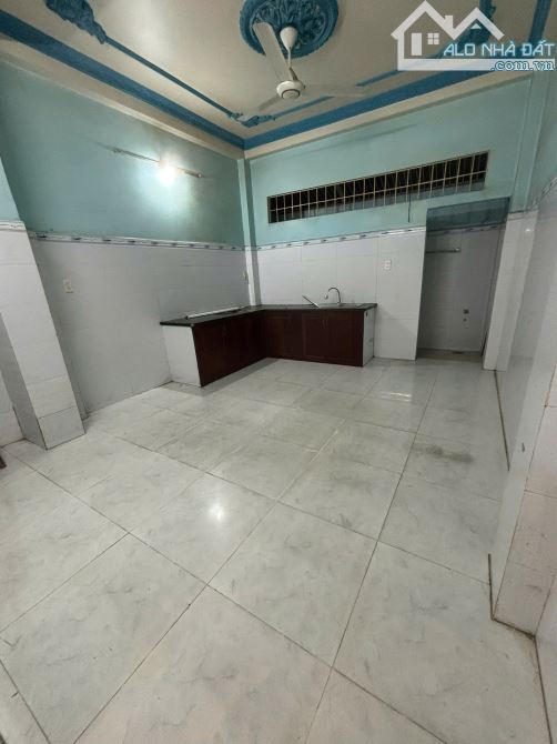 GI TÂN PHÚ - NGAY PHAN ANH - TÔ HIỆU - NGÃ TƯ 4 XÃ - HẺM 8M- 3 TẦNG-4X16- 6 TỶ 9. - 4