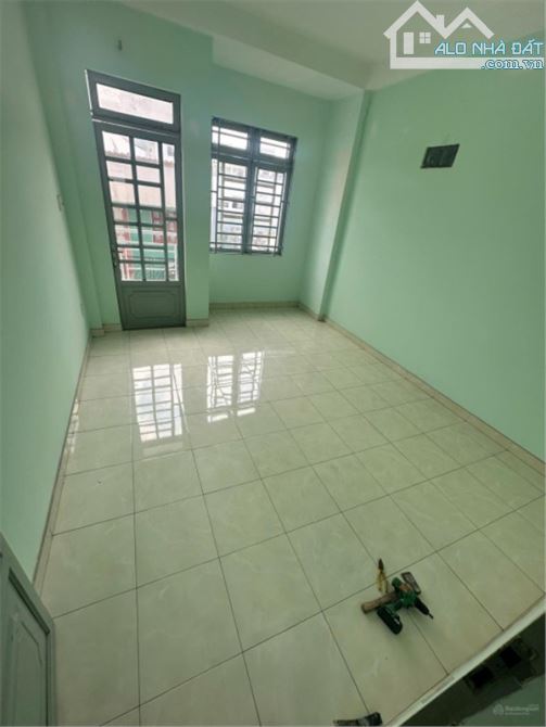 Bán nhà góc 3 mặt tiền hẻm Hòa Hưng, Q.10, chỉ 7.x tỷ! - 4