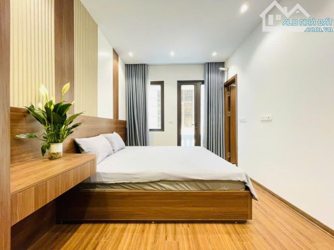 Văn Chương 2 - Thang máy - Hai thoáng - Mặt ngõ thông - Ba gác phi - Hoa hậu trong tầm giá - 4
