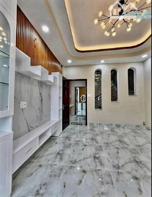 Lê Văn Quới 4 tầng mới đẹp ( 4X14 ) hẻm xe hơi sát mặt tiền nở hậu 5m chỉ 6,6 tỷ. - 4