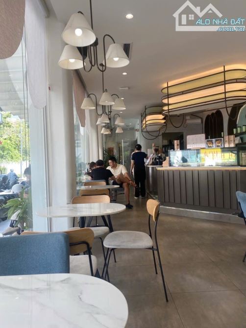 ⭐️ CĂN GÓC MẶT TIỀN PHƯỜNG TÂN ĐỊNH - QUẬN 1. ĐANG CHO THUÊ $6,000/THÁNG - 4