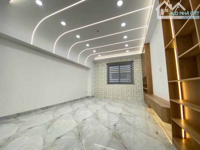 Bán nhà HXT Hương Lộ 2, BTĐông, Bình Tân, DT 84m2 - 4 × 21 - 5 tầng,  Giá 8.48 tỷ TL. - 5