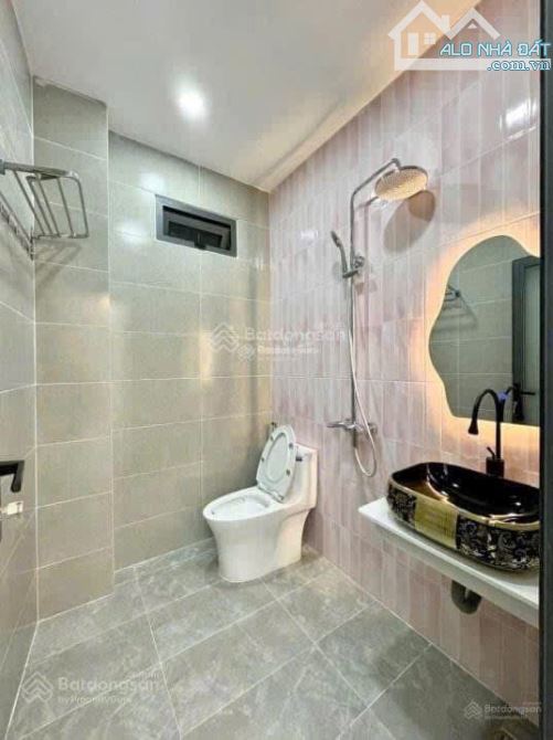 BÁN NHÀ ĐƯỜNG BÙI QUANG LÀ, PHƯỜNG 12, GÒ VẤP - GIÁ:2TỶ970/58,5M2. (4,5x13M). SỔ ĐẸP - 5