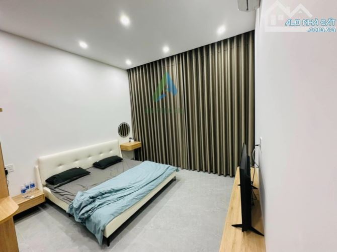CHO THUÊ BIỆT THỰ ĐƯỜNG NGUYỄN ĐÌNH THI - 390 M² - 7 PN - GIÁ 50 TRIỆU - 5