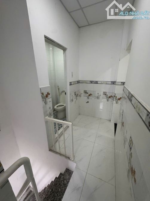Nhà xinh 1 lầu sổ hồng riêng 3 phòng ngủ dành cho gia đình tân thới hiệp 09 - 5