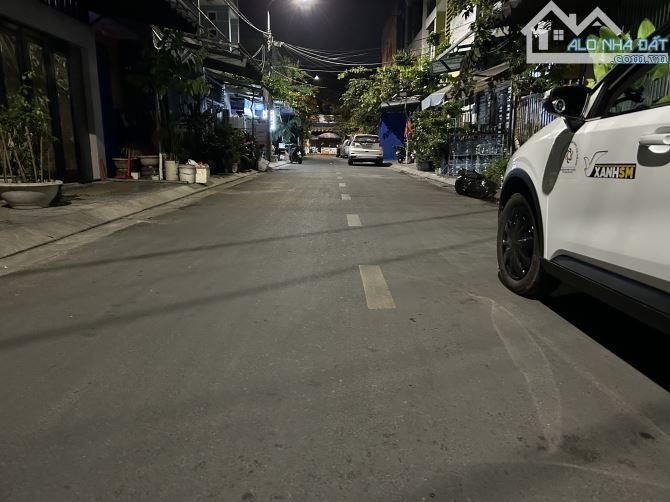 💥Bán nhà 3 tầng . 102m2 . Ngan hơn 5m . Đường 7m . - 5