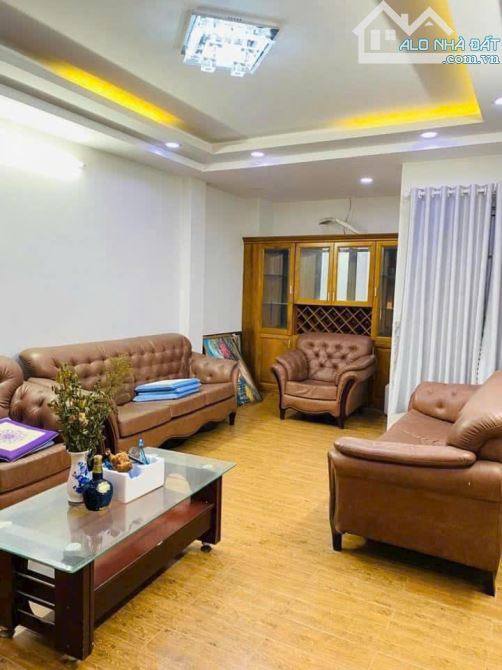 NHÀ KHU ĐỒNG BỘ NGUYỄN OANH - PHƯỜNG 6 - GÒ VẤP. TRỆT 3 LẦU ST, GIÁ: 9TY TL - 5