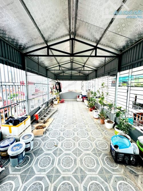 BÁN NHÀ LẠC LONG QUÂN 52m2. NHÀ DÂN XÂY - MẶT NGÕ Ô TÔ - KINH DOANH ĐỈNH CAO - 5