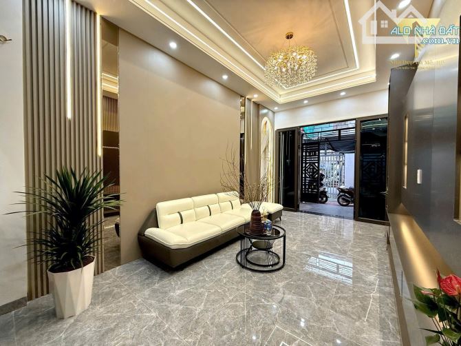 Bán nhà 4 tầng 56m2 ngõ 238 Chợ Hàng, Lê Chân giá 3,32 tỷ - 5