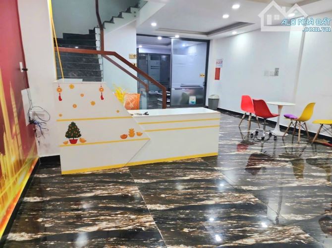 Bán nhà Mặt Tiền Đường Số 7 - Khu Tên Lửa - 6x22 - 5 Tầng Bề Thế - 5
