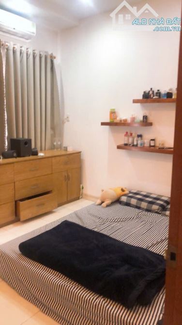 NHÀ PHAN VĂN TRỊ- P12 BÌNH THẠNH- 40M2 (4x10) - 1T1L - CÁCH 2 CĂN RA HXH, GẦN CHỢ BÀ CHIỂU - 5