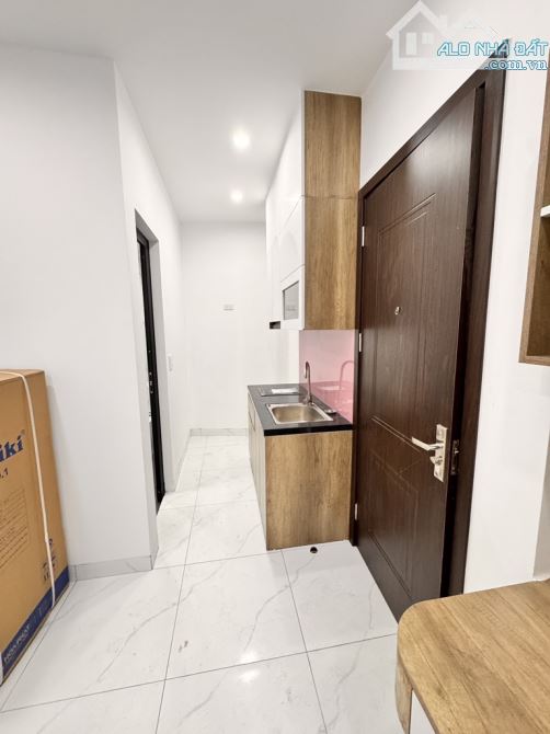 Toà Căn Hộ Dịch Vụ Cầu Giấy - 7 Tầng - 13 Phòng - Nhỉnh 13 Tỷ - 5