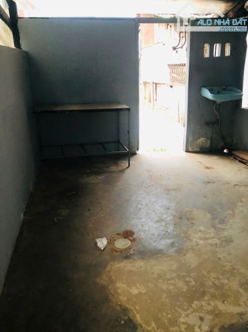 Nhà nguyên căn hẻm oto 80m2 , 2 pn đường Hùng Vương gần ngay Hoàng Anh Gia Lai - 5