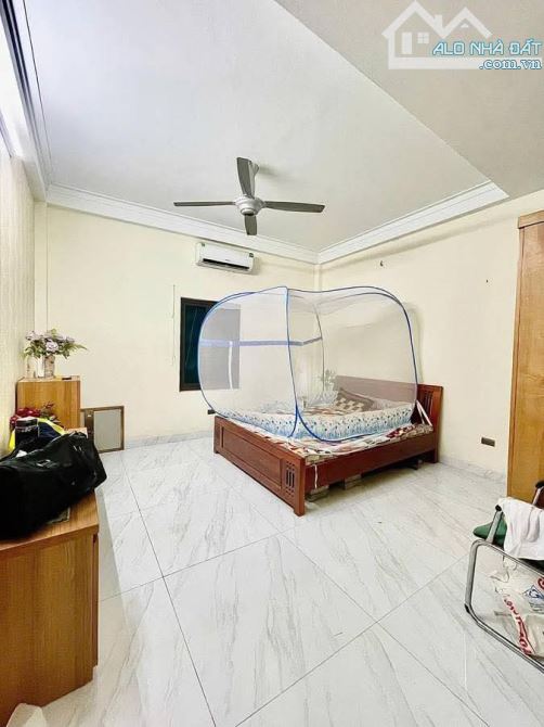 CHỈ 30M RA PHỐ – NHÀ ĐẸP – TẶNG NỘI THẤT – PHÂN LÔ TRUNG TÂM HÀ ĐÔNG - 5