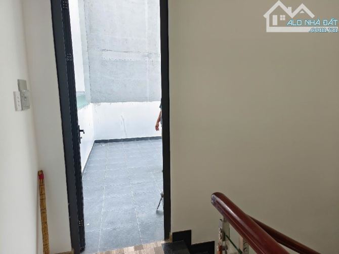 BÁN NHÀ HẺM XH - 4 TẦNG - 4 P. NGỦ - TRƯỜNG CHINH - TTN, Q12 - GIÁ 6,6TỶ - 5