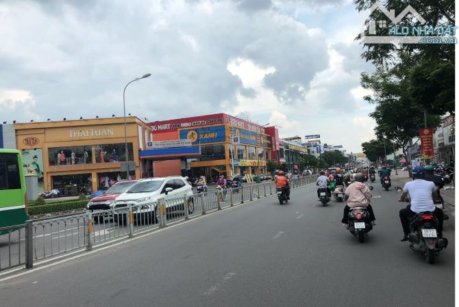 HOT Mặt tiền KD đường 40m Nguyễn Oanh 133m2(5x27) cấp 4 gần chợ 18 tỷ - 5