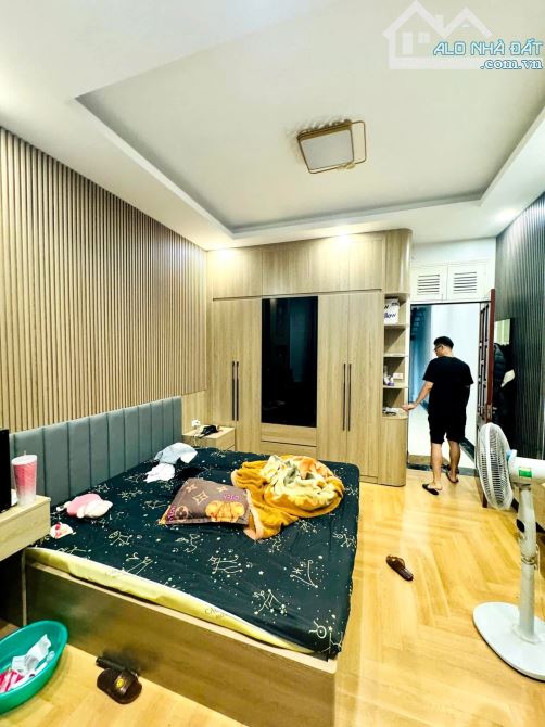 Bán nhà mặt ngõ ô tô, kinh doanh Lạc Long Quân, Tây Hồ: 52m, 6tầng, 6ngủ, mt 4m, giá 22tỷ - 6
