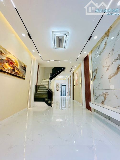 SIÊU PHẨM 3 TẦNG ĐẸP LUNG LINH - 70M2 - HƯƠNG LỘ 2 - BÌNH TÂN - 4PN - NỘI THẤT ĐẸP - 6