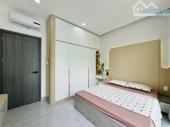 Nhà mặt phố giá rẻ đường Nguyễn Công Trứ, Q1 đang cho thuê 25tr/tháng - Giá 5tỷ090/52m2 - 6