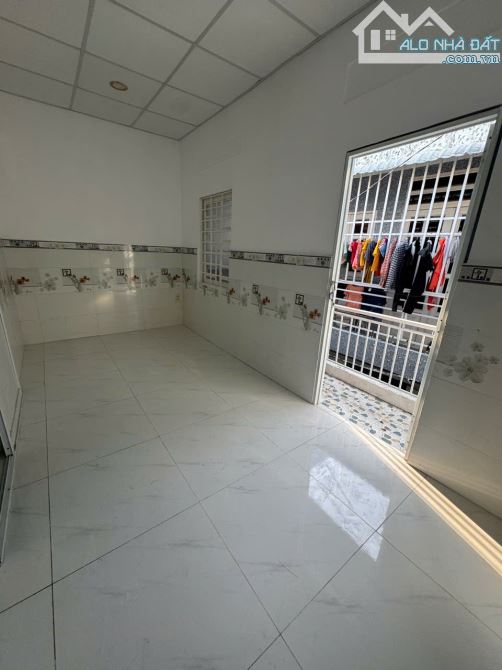 Nhà xinh 1 lầu sổ hồng riêng 3 phòng ngủ dành cho gia đình tân thới hiệp 09 - 6