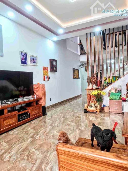 Nhà đẹp 3 tầng 3 mê đường 7m5 Lề 4m YÊN KHÊ 3, Ngay Lý Thái Tông, gần Biển Đà Nẵng 8,39 tỷ - 6