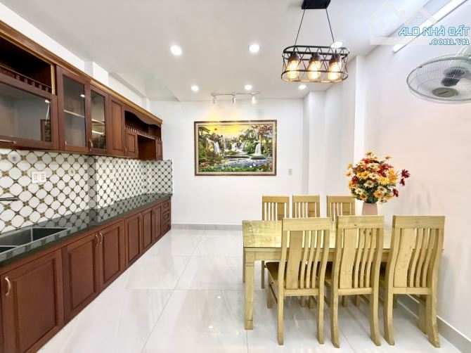 Mặt tiền hẻm 8m kinh doanh lê đức thọ 5T 63m2 chỉ hơn 9 đồng - 6