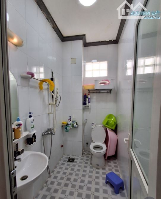 NHÀ BÁN MẶT TIỀN Q8 - BÙI MINH TRỰC P5 - CHỢ SÁNG - 4 x 23.5 - 4 TẦNG BTCT. - 6