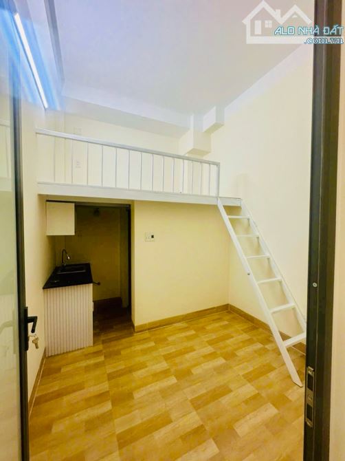 CƠ HỘI ĐẦU TƯ SIÊU LỢI NHUẬN - NHÀ 3.5 TẦNG, 10 PHÒNG TRỌ, VỊ TRÍ TRUNG TÂM  - CHỈ 4 TỶ X - 6