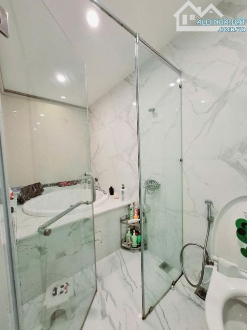 BÁN CĂN HỘ 110m2 - VINHOMES SMARTCITY - TIỆN ÍCH NGẬP TRÀN - 3 NGỦ -  GIÁ ĐẸP - 6