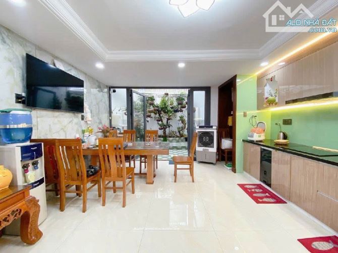 GẤP BÁN NHÀ 4 TẦNG 113m2(5X23) 2 MẶT HXTẢI HẺM 1/ THÔNG PVB - 6