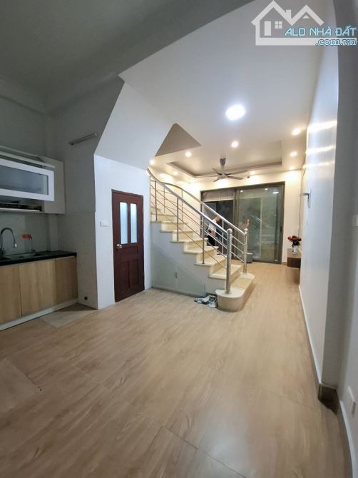 Nha đẹp .giá siêu hời ngõ Đông thiêm - 6