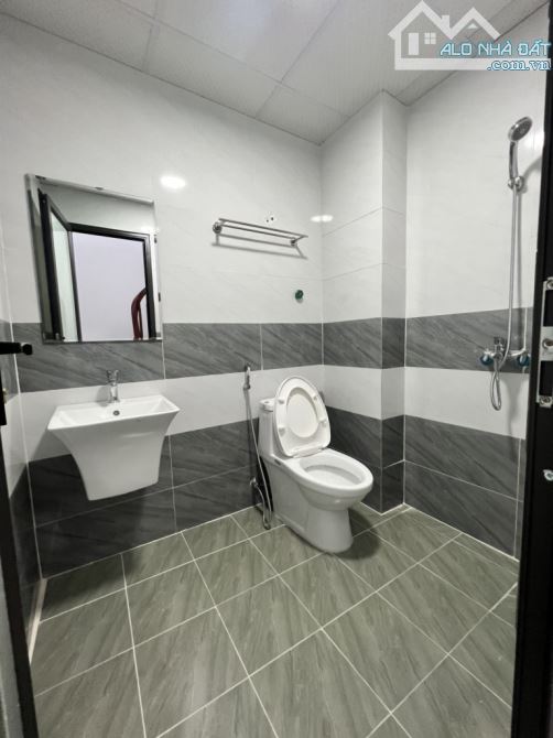 🔥 BÁN NHÀ MỚI XÂY – PHỐ THUÝ LĨNH – 35M2 – 5 TẦNG THANG MÁY – Ô TÔ ĐỖ CỬA – CHỈ 6.85 TỶ - 6