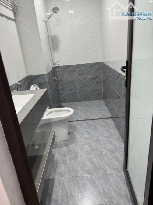 Cho thuê nhà ngõ phố Ngoạ Long Bắc Từ Liêm 40m x 6 tầng,  giá 16.5tr/ tháng - 6