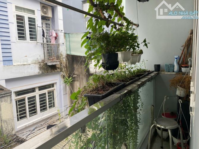 3010 – Bán nhà đường 3/2 Ph.12, DT 50m2 3 tầng BTCT, sổ riêng A4, CHỈ 8.5 tỷ TL - 6