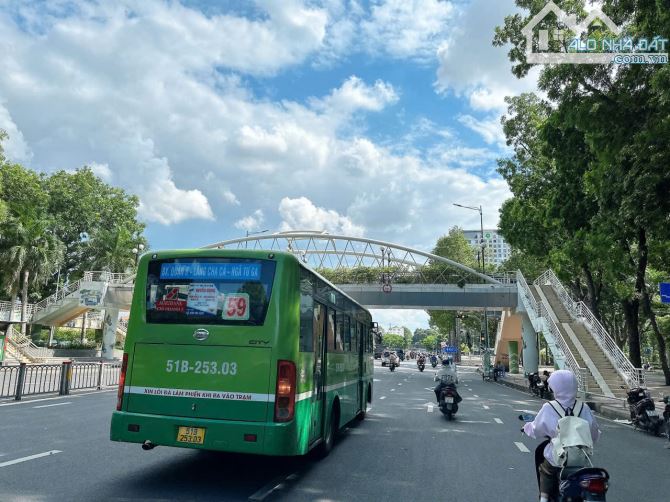 Bán nhà 4 tầng mặt tiền KD đa ngành ngang 6.5m Nguyễn Kiệm 160m2 sát sân bay TSN 15 tỷ. - 7