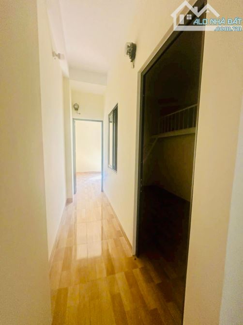 CƠ HỘI ĐẦU TƯ SIÊU LỢI NHUẬN - NHÀ 3.5 TẦNG, 10 PHÒNG TRỌ, VỊ TRÍ TRUNG TÂM  - CHỈ 4 TỶ X - 7