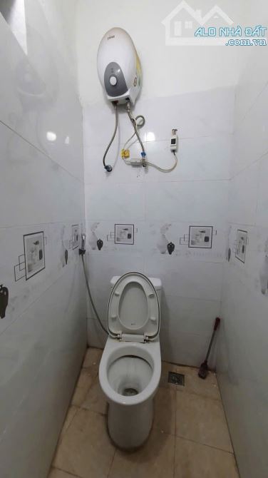 Cần bán nhà Kim Mã ,29m , ngõ thông gần phố . Nhà đẹp ở ngay . - 7