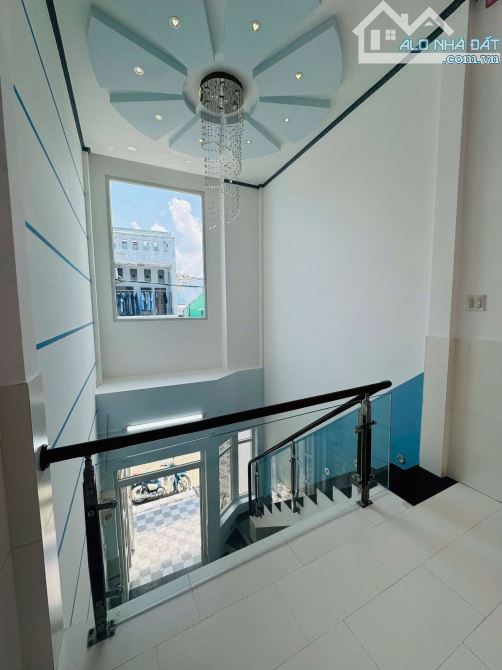 Cho thuê nhà 3 phòng ngủ Nguyễn Trãi có máy lạnh 8 triệu - 7