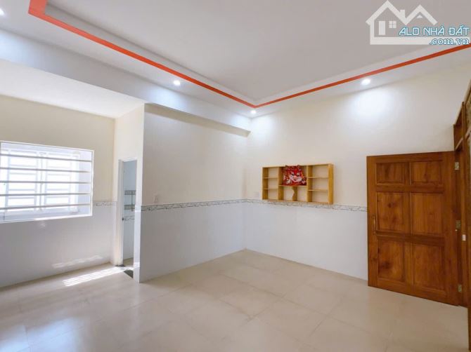 BÁN NHÀ PHỐ VỊ TRÍ 2 ĐƯỜNG NGUYỄN ÁI QUỐC NGAY BIGC TÂN HIỆP BIÊN HÒA - Giá chỉ 3tỉ650 - 7