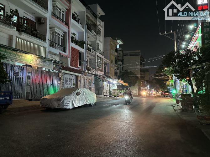 Bán nhà mặt tiền 6 lầu có T.máy đẹp ngay chợ Phạm Văn Bạch 120m2(6x20) tặng NT 20.8 tỷ - 8