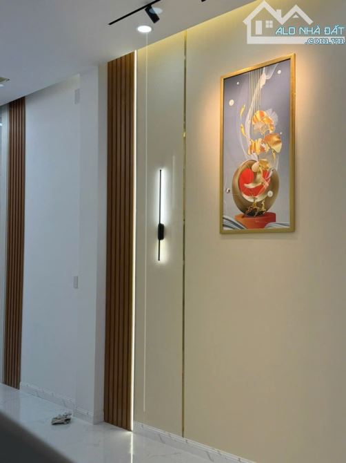 SIÊU PHẨM 3 TẦNG ĐẸP LUNG LINH - 70M2 - HƯƠNG LỘ 2 - BÌNH TÂN - 4PN - NỘI THẤT ĐẸP - 8