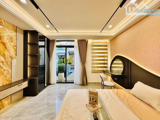 Chủ nhà ngộp vốn cần bán gấp nhà Hoàng Hoa Thám, Tân Bình - Giá 4 tỷ 390/60m2(4mx15m) - 8