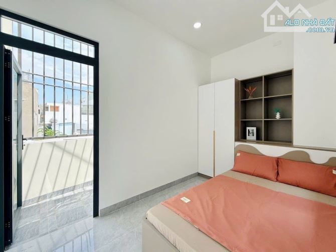 Nhà mặt phố giá rẻ đường Nguyễn Công Trứ, Q1 đang cho thuê 25tr/tháng - Giá 5tỷ090/52m2 - 8
