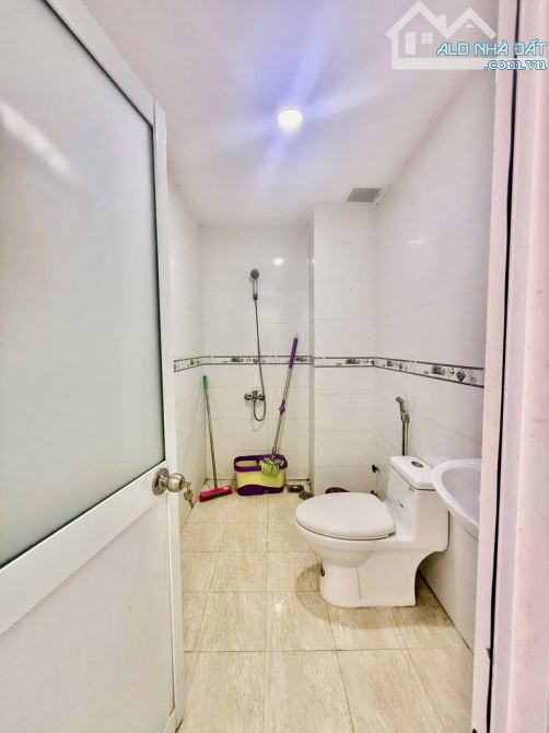 5.2 tỷ 💵 Nhà quận 12 ‼️56m2, 3 tầng HXH thông - 8