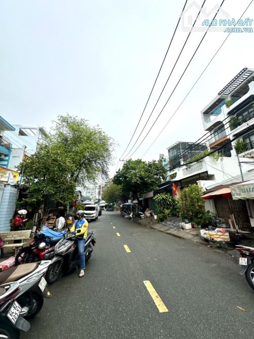 Nhà mặt tiền khu Bình Phú 1 Q6, gần 100m2 ngang 4.2 SHR vuông đep, giá đầu tư 12.8 tỷ TL - 8