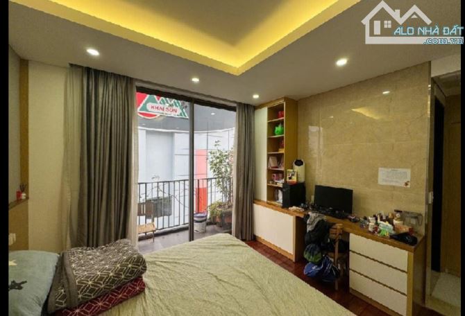 77 m2/24 tỷ/5 tầng/6 M tiền. Lk Nguyễn Gia Bồng. Ngọc Thụy - 8